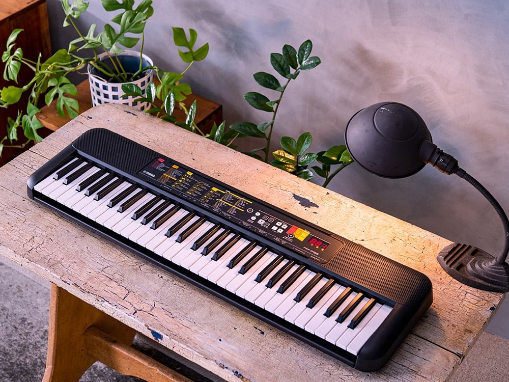 Yamaha PSR-F52 Yamaha PSR-F52