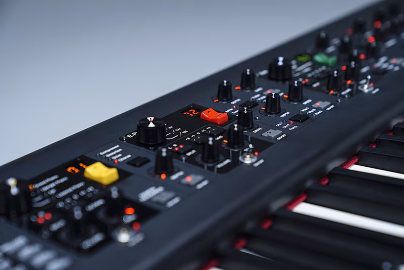 Yamaha CP73
