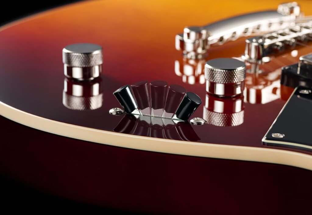 Yamaha RevStar RSS20